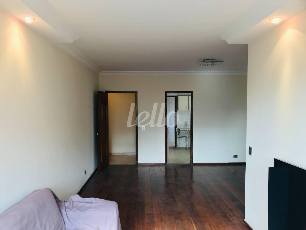 SALA de Apartamento para alugar, Padrão com 115 m², 3 quartos e 1 vaga em Perdizes - São Paulo