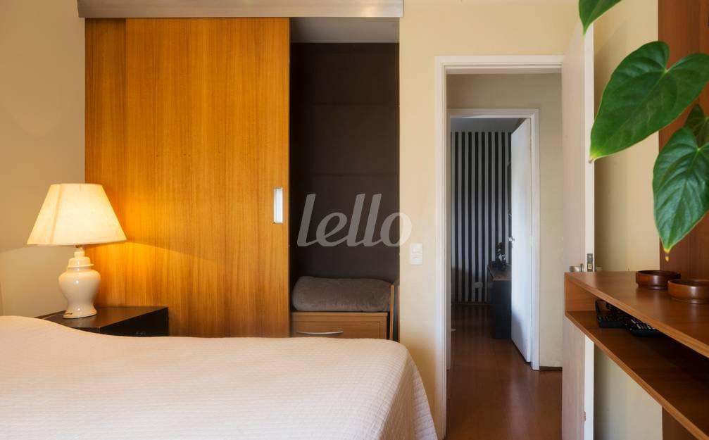 DORMITÓRIO 1 de Apartamento para alugar, Padrão com 105 m², 3 quartos e 2 vagas em Cerqueira Cesar - São Paulo