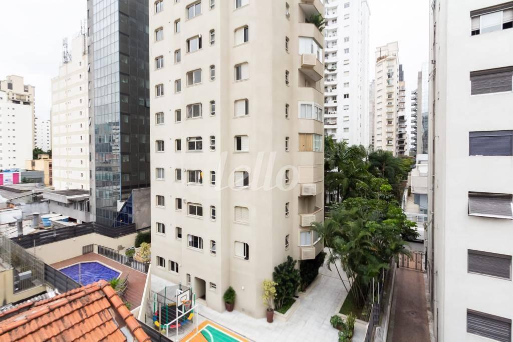 VISTA de Apartamento à venda, Padrão com 84 m², 2 quartos e 1 vaga em Itaim Bibi - São Paulo