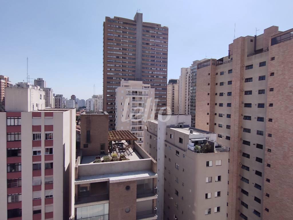 VISTA de Apartamento à venda, Padrão com 82 m², 3 quartos e 2 vagas em Perdizes - São Paulo