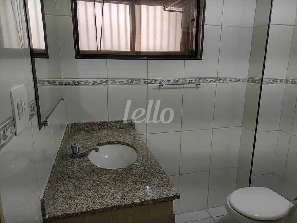 4-BANHEIRO-001.JPG de Apartamento à venda, Padrão com 51 m², 1 quarto e em Vila Mariana - São Paulo