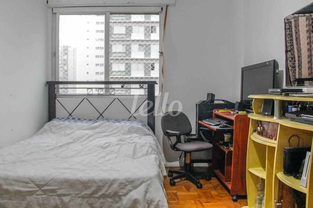 DORMITÓRIO de Apartamento à venda, Padrão com 75 m², 2 quartos e em Indianópolis - São Paulo