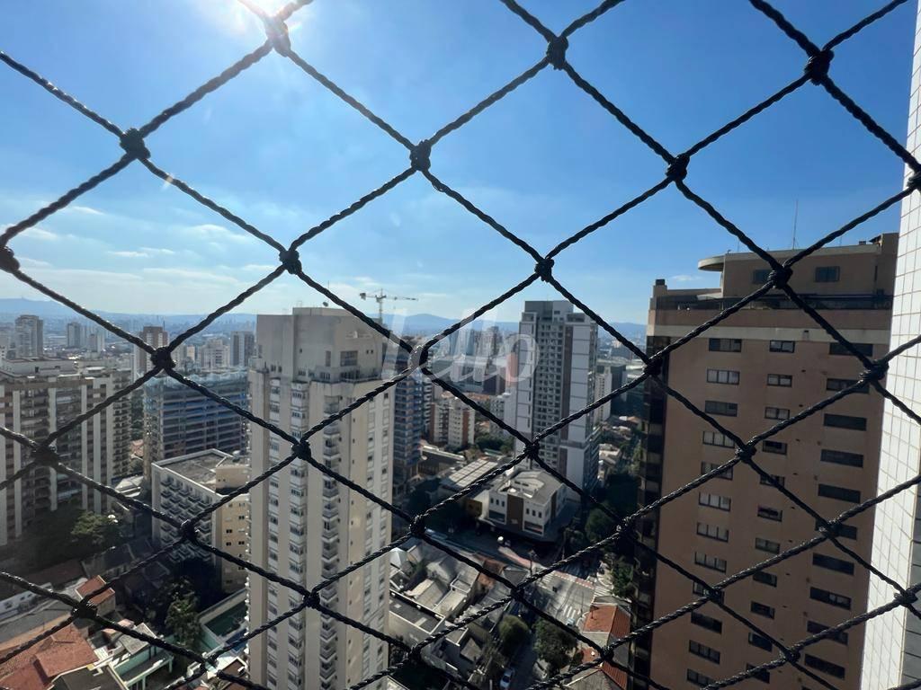 VISTA EXTERNA de Apartamento à venda, Padrão com 190 m², 4 quartos e 3 vagas em Vila Pompeia - São Paulo