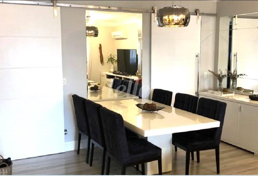 SALA de Apartamento à venda, Padrão com 128 m², 3 quartos e 4 vagas em Saúde - São Paulo