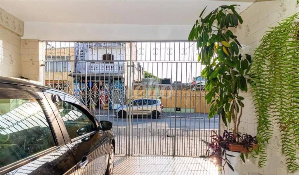 GARAGEM de Casa à venda, sobrado com 247 m², 3 quartos e 2 vagas em Vila Constança - São Paulo