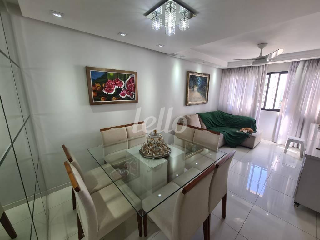 SALA de Apartamento à venda, Padrão com 87 m², 2 quartos e 1 vaga em Santana - São Paulo