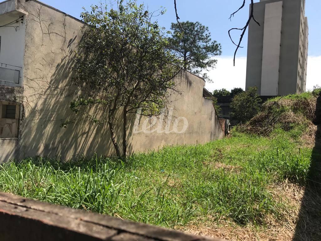 TERRENO de Área / Terreno à venda, Padrão com 500 m², e em Jardim Brasil - Zona Sul - São Paulo