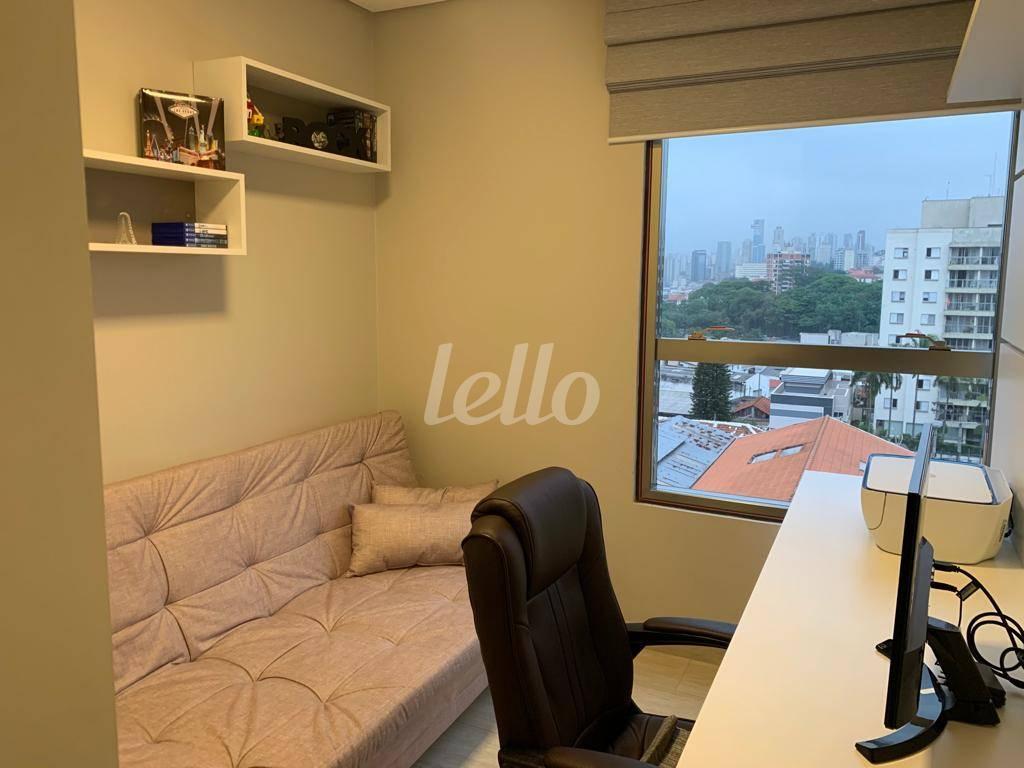 QUARTO de Apartamento à venda, Padrão com 70 m², 2 quartos e 1 vaga em Carandiru - São Paulo