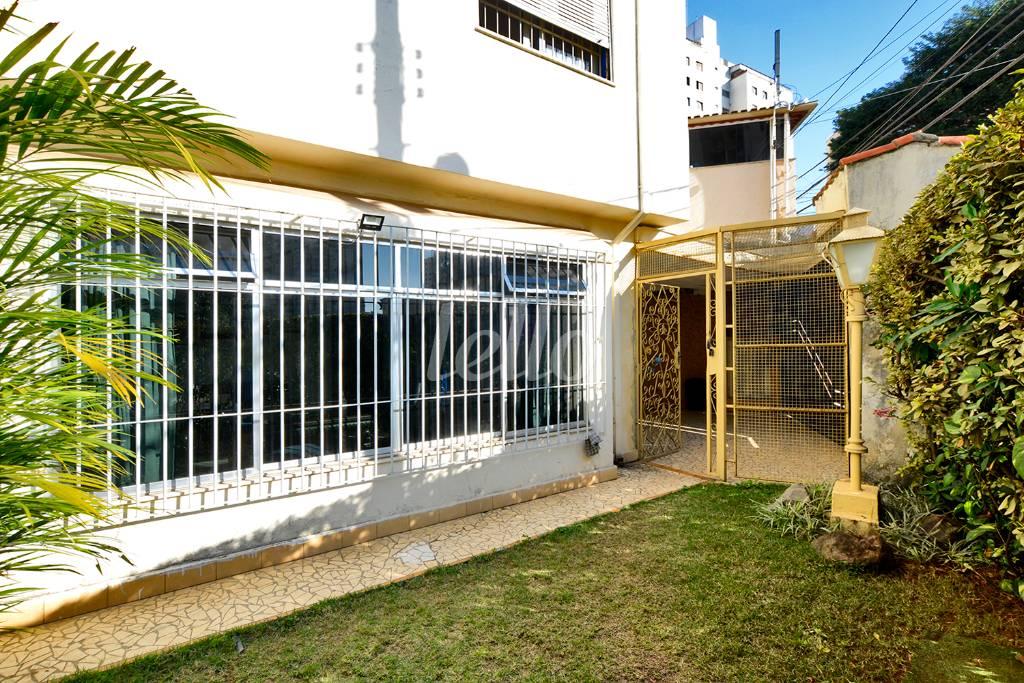 JARDIM de Casa à venda, sobrado com 140 m², 5 quartos e 2 vagas em Bosque da Saúde - São Paulo