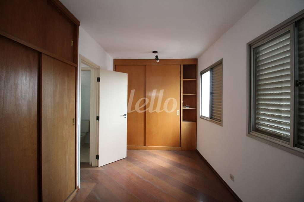 DORMITÓRIO de Apartamento para alugar, Padrão com 42 m², 1 quarto e 1 vaga em Vila Pompeia - São Paulo