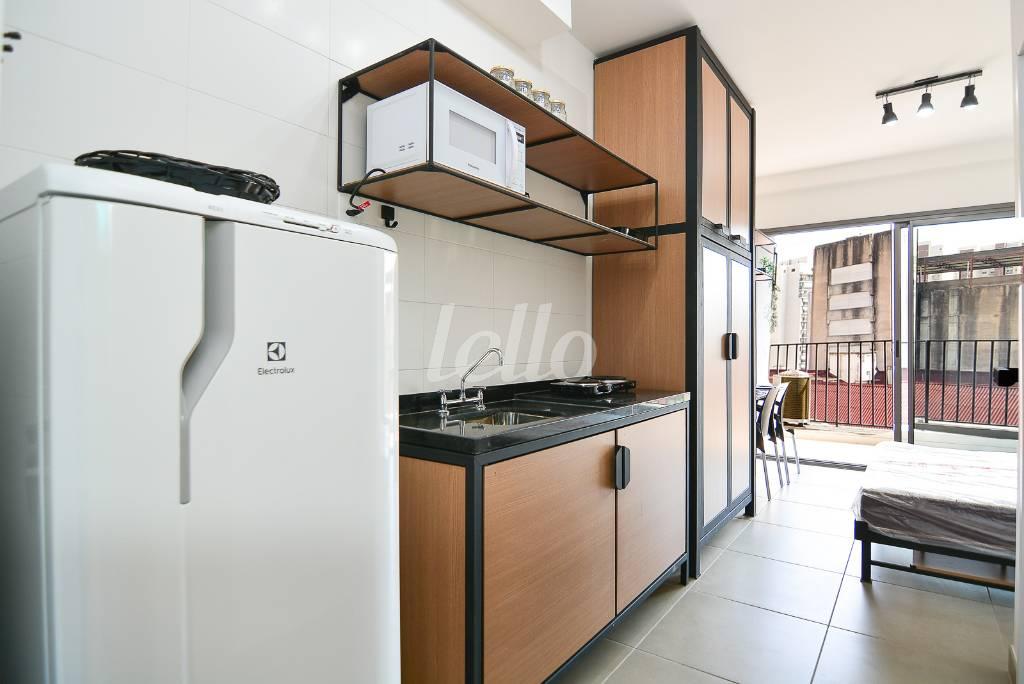 COZINHA de Apartamento à venda, Padrão com 25 m², 1 quarto e em Vila Mariana - São Paulo