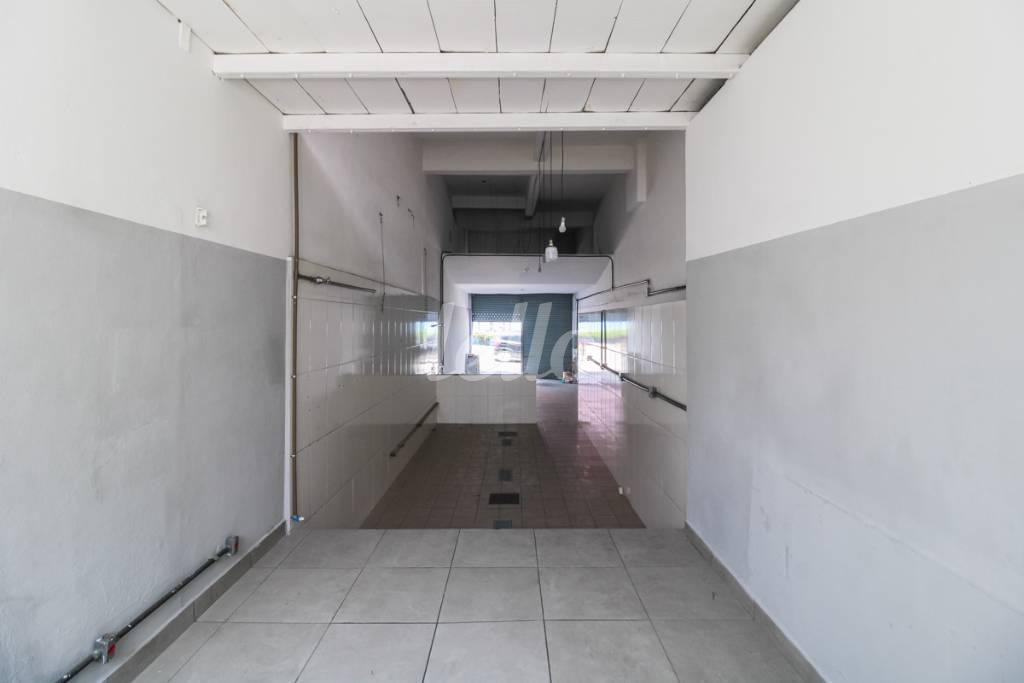 09 SALAO de Salão para alugar, Padrão com 100 m², e em Vila Formosa - São Paulo