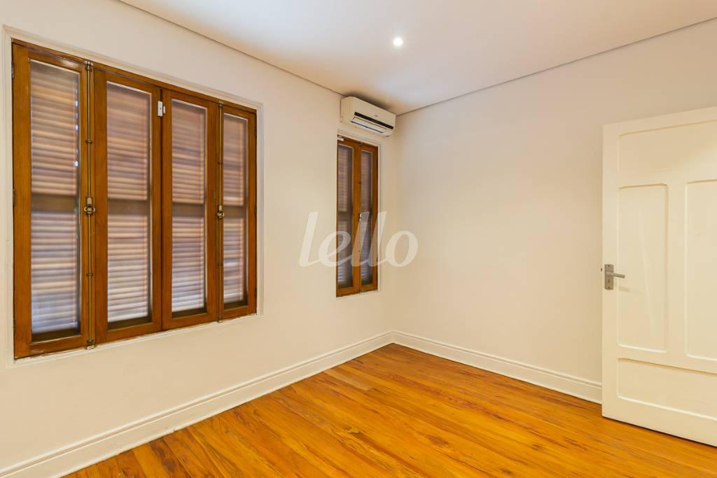 QUARTO2 de Casa para alugar, sobrado com 160 m², 3 quartos e 1 vaga em Pinheiros - São Paulo