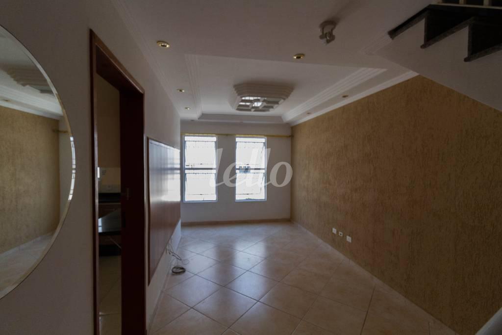 SALA de Casa à venda, em condomínio - sobrado com 100 m², 3 quartos e 1 vaga em Jardim Virginia Bianca - São Paulo