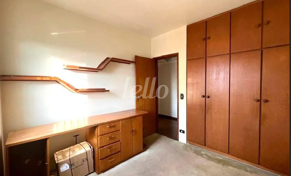DORMITORIO de Apartamento à venda, Padrão com 140 m², 3 quartos e 2 vagas em Vila Monte Alegre - São Paulo
