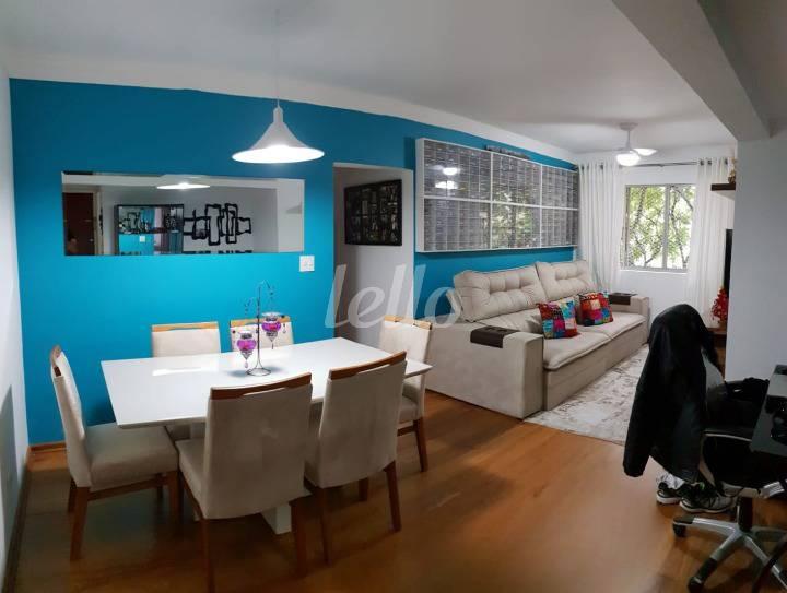 LIVING de Apartamento à venda, Padrão com 86 m², 2 quartos e 1 vaga em Indianópolis - São Paulo
