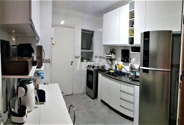 COZINHA de Apartamento à venda, Padrão com 86 m², 2 quartos e 1 vaga em Indianópolis - São Paulo