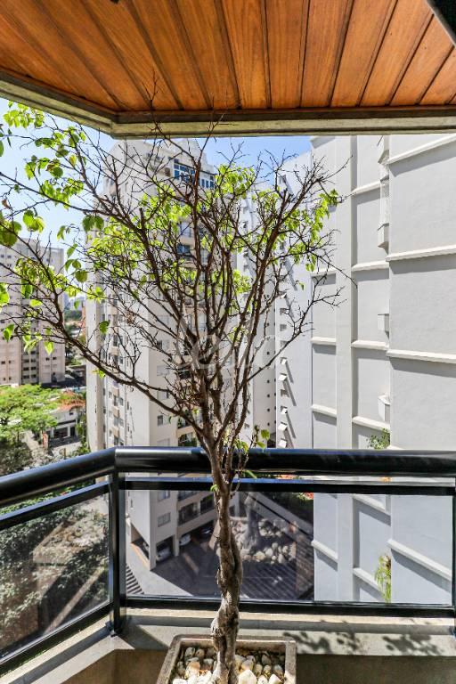 SACADA SUÍTE 3 de Apartamento para alugar, Padrão com 230 m², 3 quartos e 3 vagas em Brooklin Paulista - São Paulo