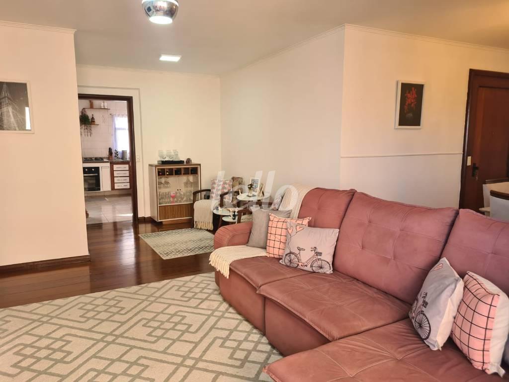 SALA de Apartamento à venda, Padrão com 135 m², 3 quartos e 2 vagas em Santa Teresinha - Santo André