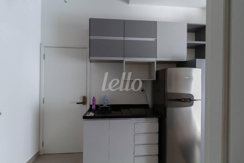 COZINHA de Apartamento para alugar, Padrão com 32 m², 1 quarto e em Perdizes - São Paulo