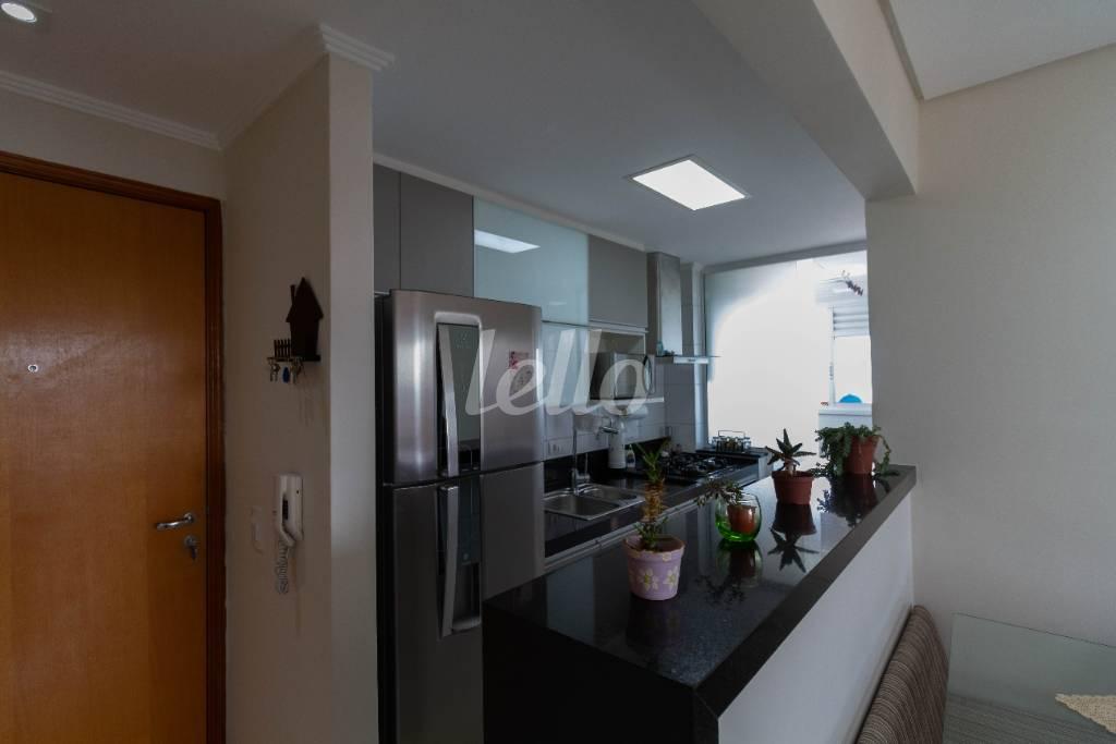 COZINHA de Apartamento para alugar, Padrão com 50 m², 2 quartos e 2 vagas em Santa Maria - Santo André