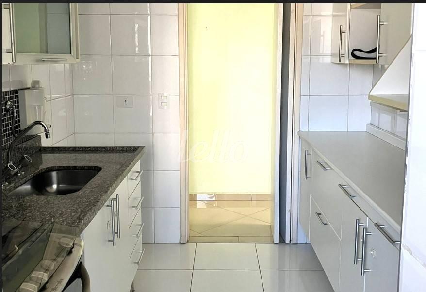 COZINHA de Apartamento à venda, Padrão com 70 m², 3 quartos e 2 vagas em Vila Monumento - São Paulo