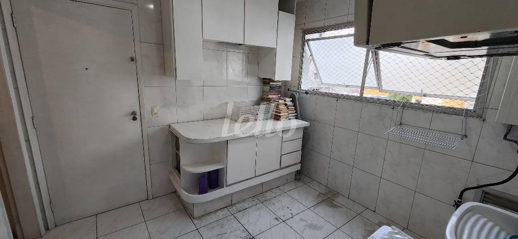 AREA DE SERVIÇO de Apartamento à venda, Padrão com 204 m², 4 quartos e 4 vagas em Indianópolis - São Paulo