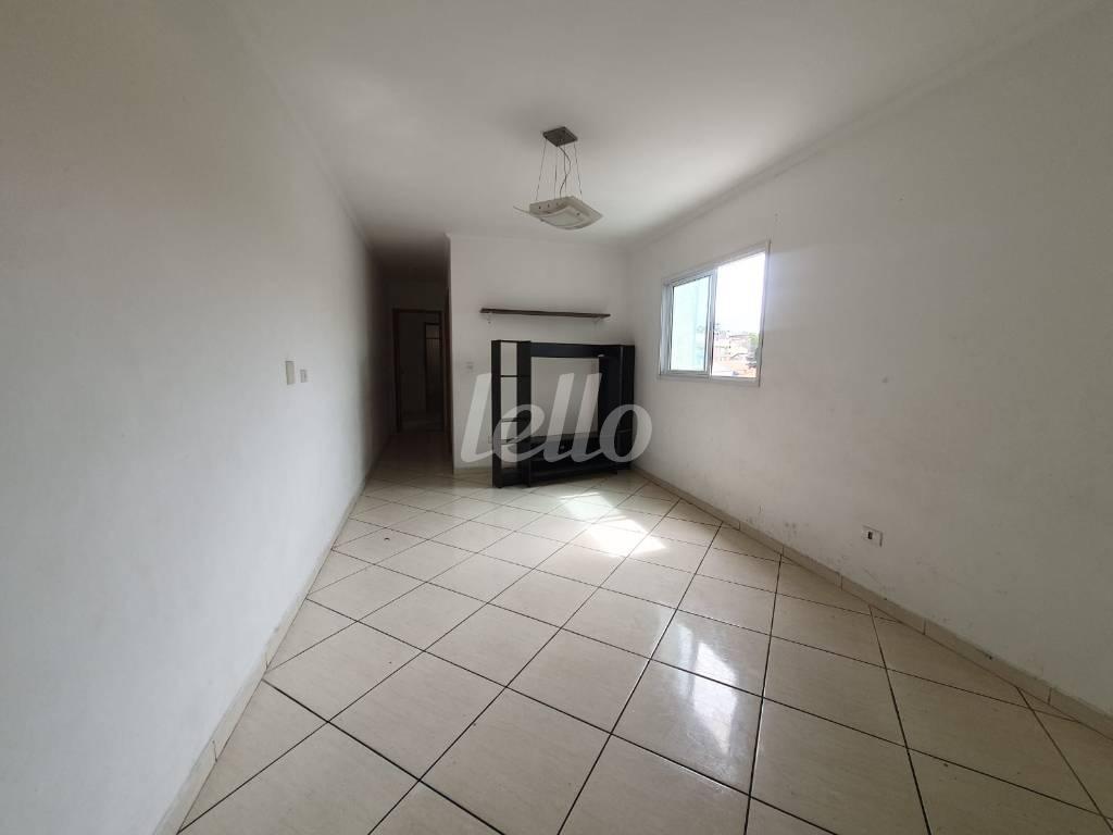 SALA de Apartamento à venda, cobertura - Padrão com 140 m², 2 quartos e 2 vagas em Vila Pires - Santo André
