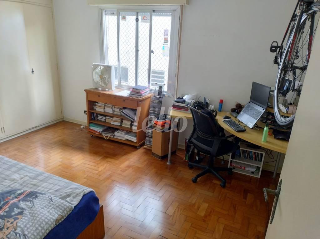 DORMITÓRIO de Apartamento à venda, Padrão com 170 m², 3 quartos e 1 vaga em Vila Mariana - São Paulo