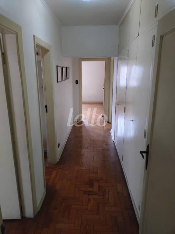 CORREDOR de Apartamento à venda, Padrão com 170 m², 3 quartos e 1 vaga em Vila Mariana - São Paulo
