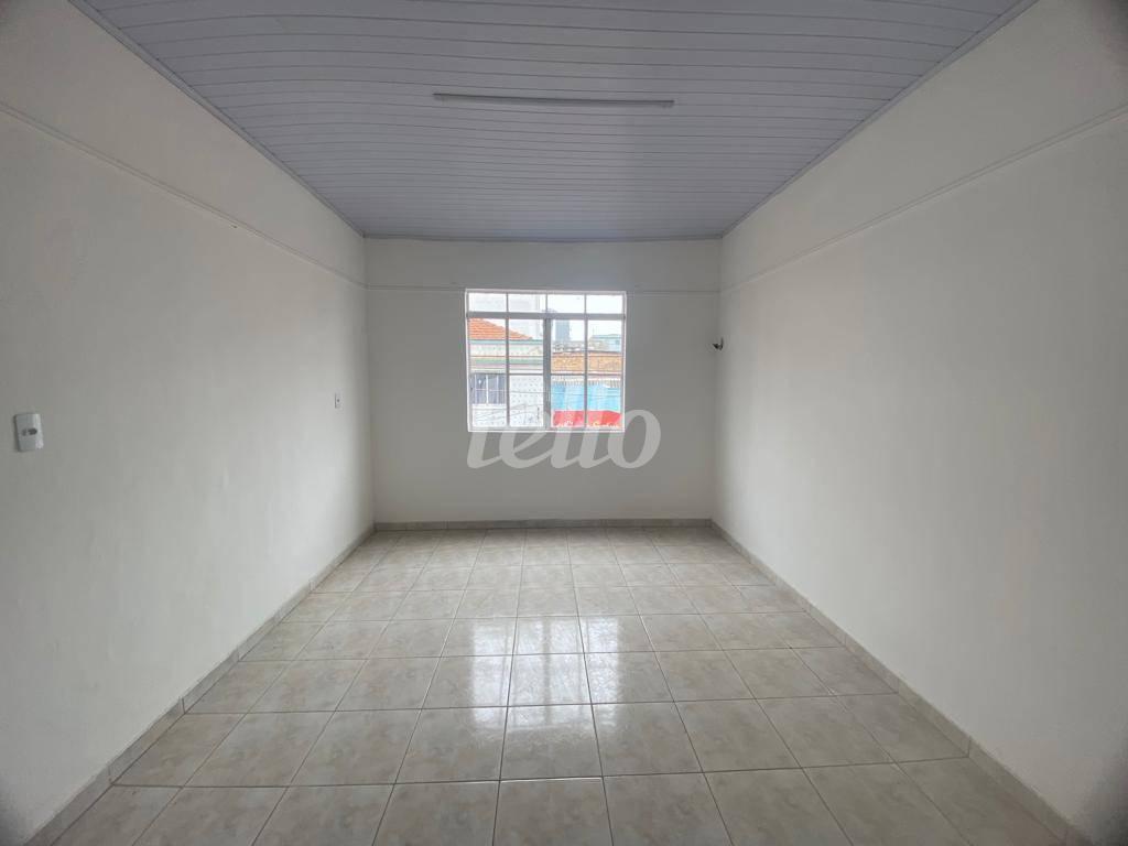 SALA 2 de Prédio Comercial para alugar, Monousuário com 200 m², e em Nova Gerty - São Caetano do Sul