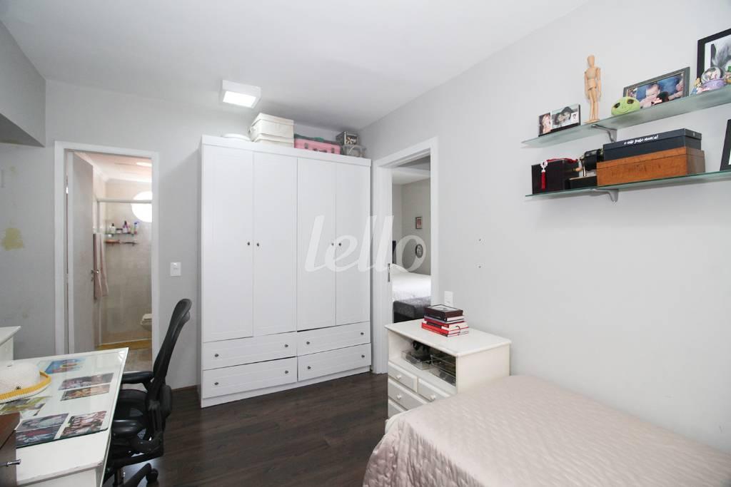 DORMITÓRIO de Apartamento à venda, Padrão com 97 m², 3 quartos e 1 vaga em Vila Olímpia - São Paulo