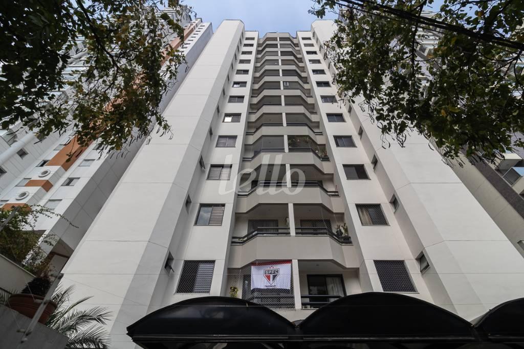 32 FACHADA de Apartamento para alugar, Padrão com 86 m², 3 quartos e 2 vagas em Tatuapé - São Paulo