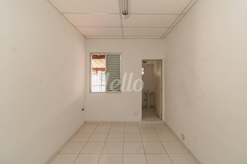 SALA 1 de Casa para alugar, térrea com 339 m², e 1 vaga em Santana - São Paulo