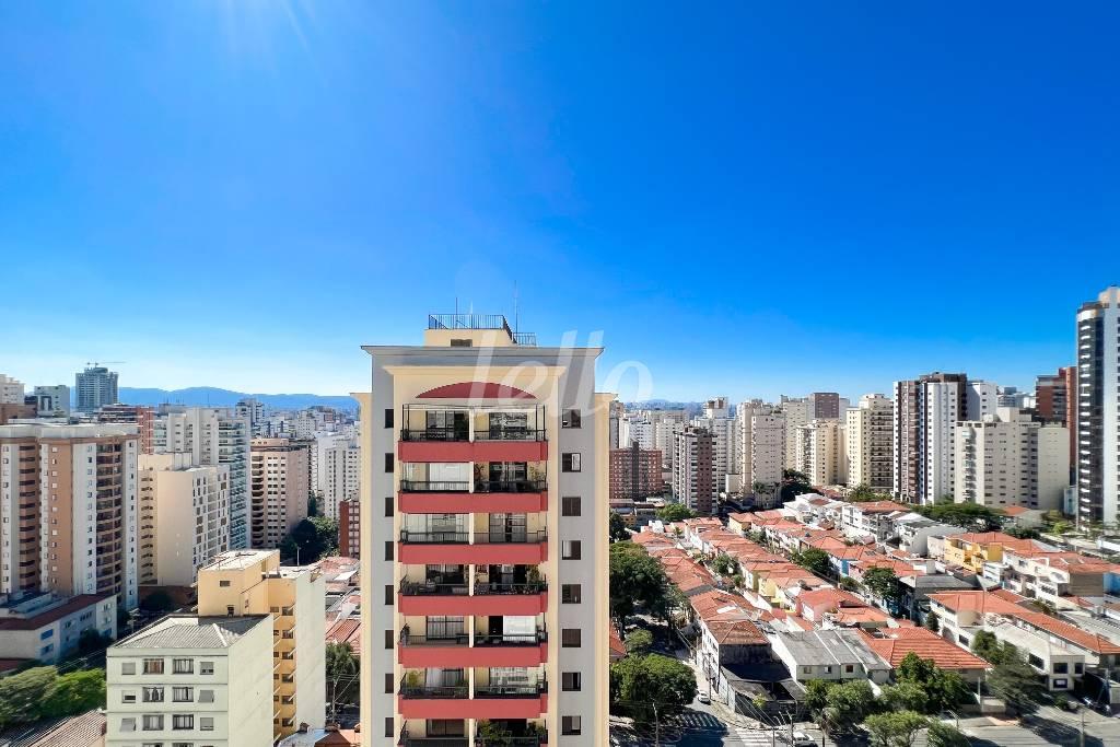 VISTO de Apartamento à venda, Padrão com 86 m², 2 quartos e 3 vagas em Vila Pompeia - São Paulo