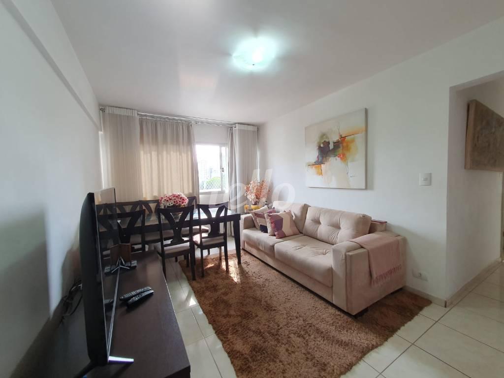 SALA A de Apartamento à venda, Padrão com 75 m², 2 quartos e 1 vaga em Santana - São Paulo