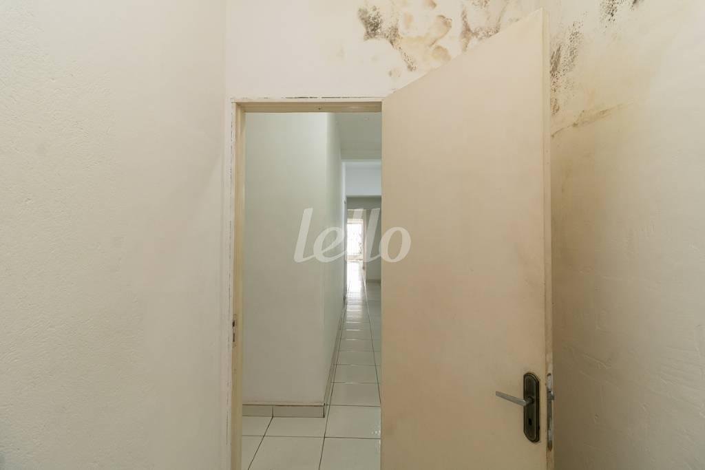 SALA 5 de Casa para alugar, térrea com 339 m², e 1 vaga em Santana - São Paulo