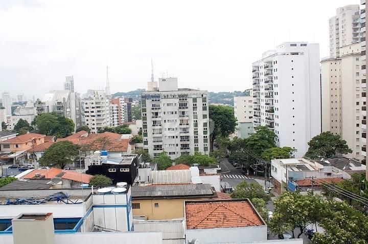 VISTA de Apartamento à venda, Padrão com 85 m², 2 quartos e 1 vaga em Sumarezinho - São Paulo