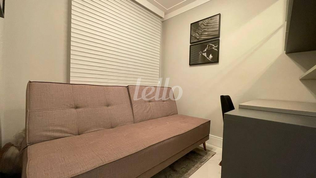 QUARTO de Apartamento à venda, Padrão com 61 m², 3 quartos e 1 vaga em Parque São Jorge - São Paulo