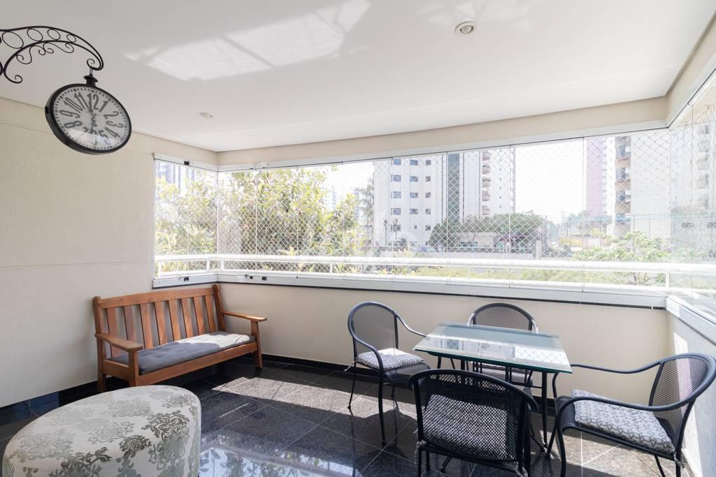 VARANDA de Apartamento à venda, Padrão com 150 m², 3 quartos e 4 vagas em Jardim Anália Franco - São Paulo