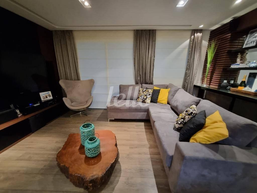 SALA de Apartamento à venda, Padrão com 103 m², 1 quarto e 2 vagas em Vila Brasilio Machado - São Paulo
