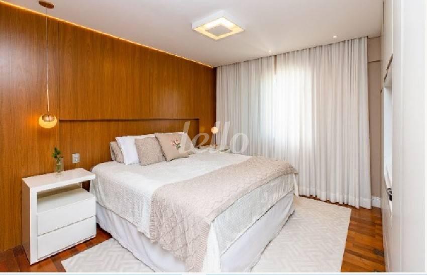 SUITE de Apartamento à venda, Padrão com 161 m², 4 quartos e 4 vagas em Vila Mariana - São Paulo
