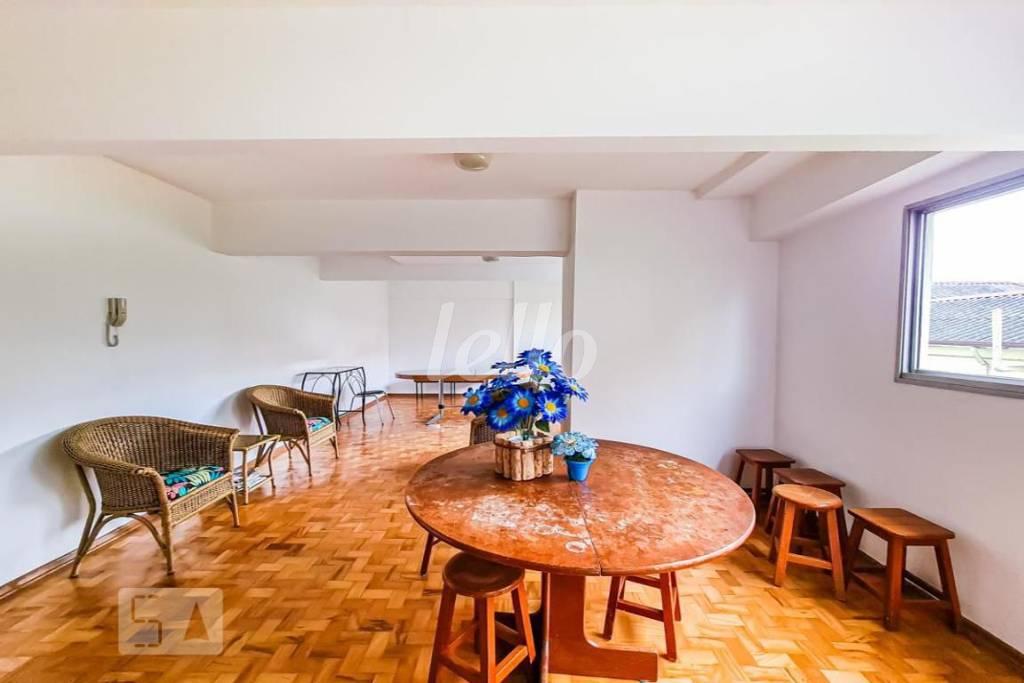 SALA 1 de Apartamento à venda, Padrão com 42 m², 1 quarto e em Vila Mazzei - São Paulo