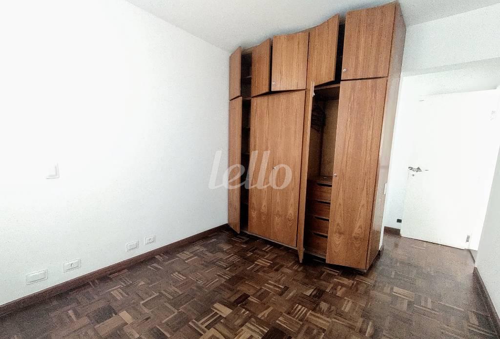 DORMITÓRIO de Apartamento à venda, cobertura - Padrão com 236 m², 3 quartos e 3 vagas em Perdizes - São Paulo