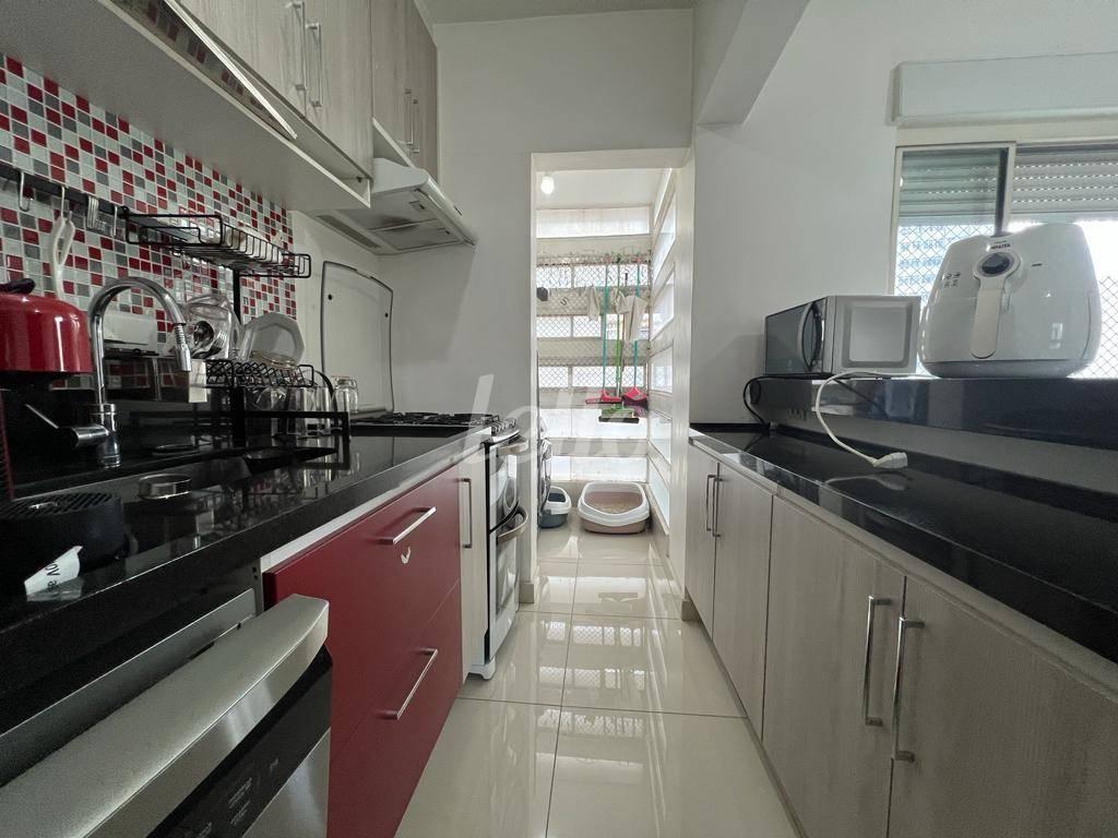 COZINHA de Apartamento à venda, Padrão com 59 m², 1 quarto e em Santa Cecília - São Paulo