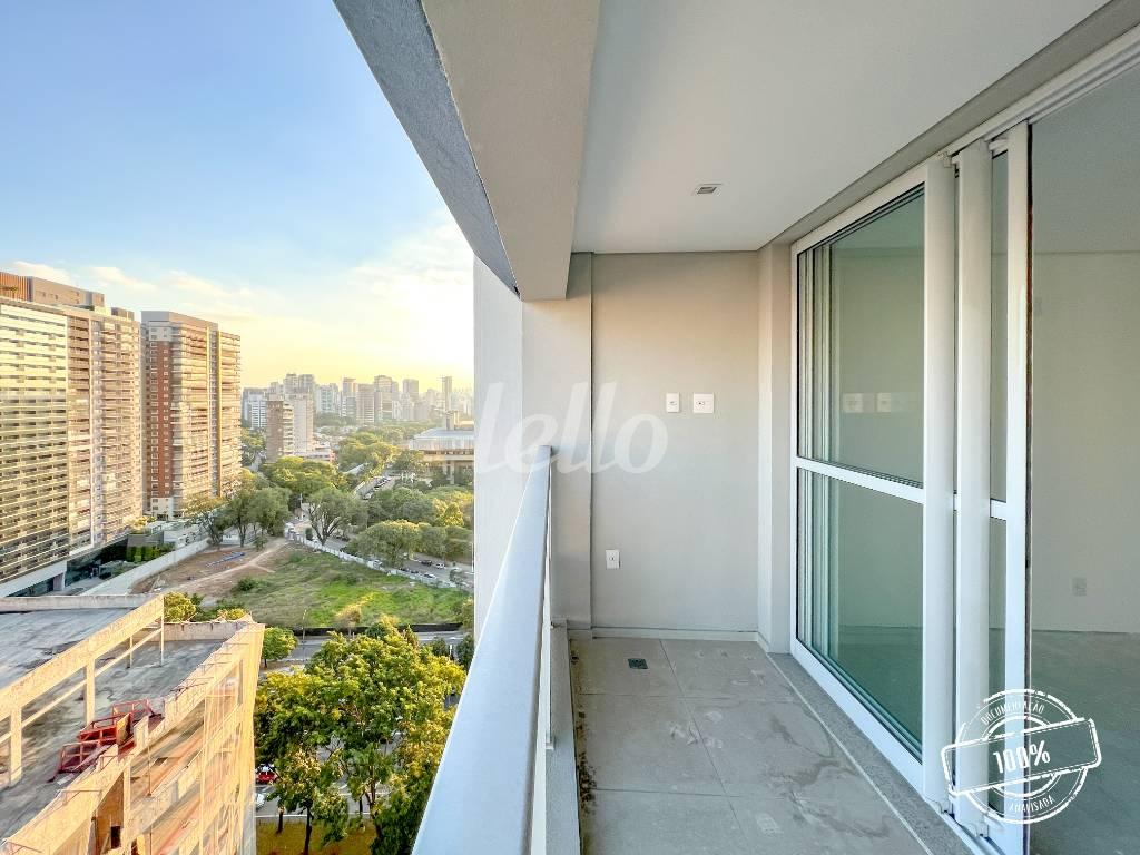 VARANDA de Apartamento à venda, Studio com 25 m², 1 quarto e em Vila Clementino - São Paulo