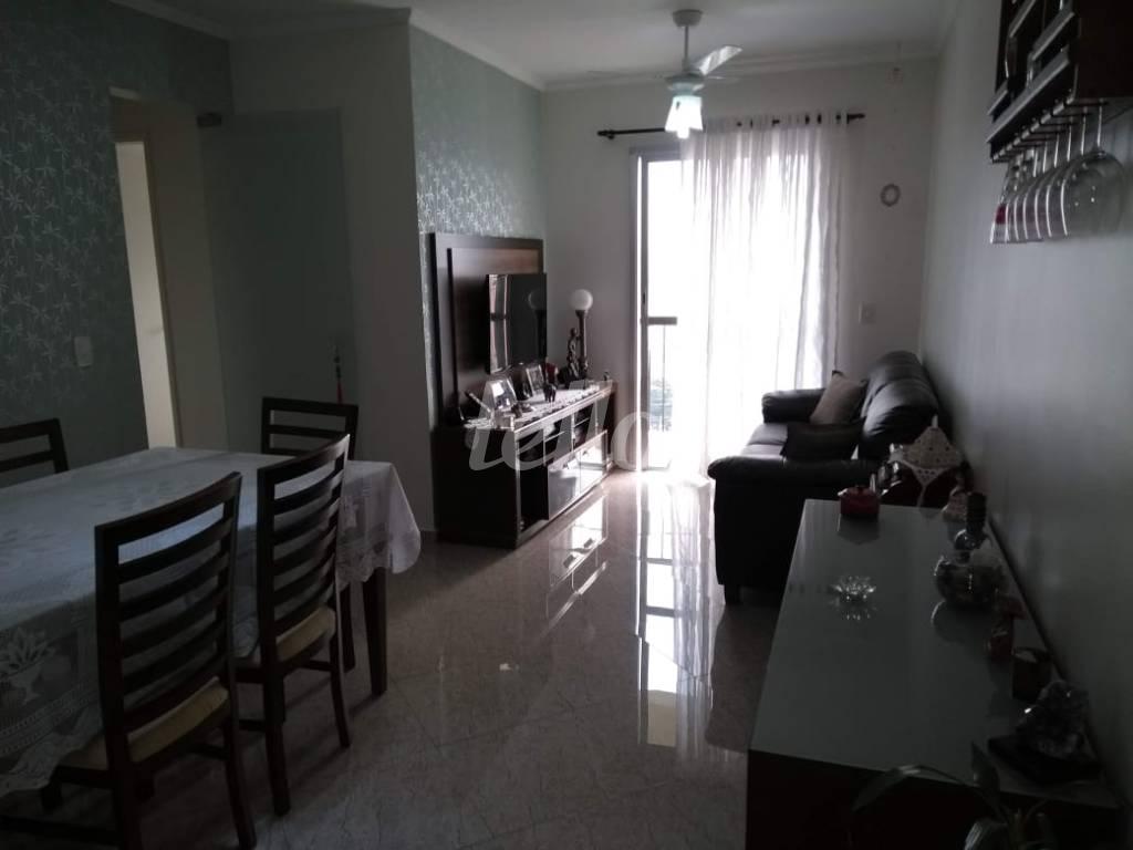 SALA de Apartamento à venda, Padrão com 80 m², 3 quartos e 1 vaga em Vila Antonieta - São Paulo