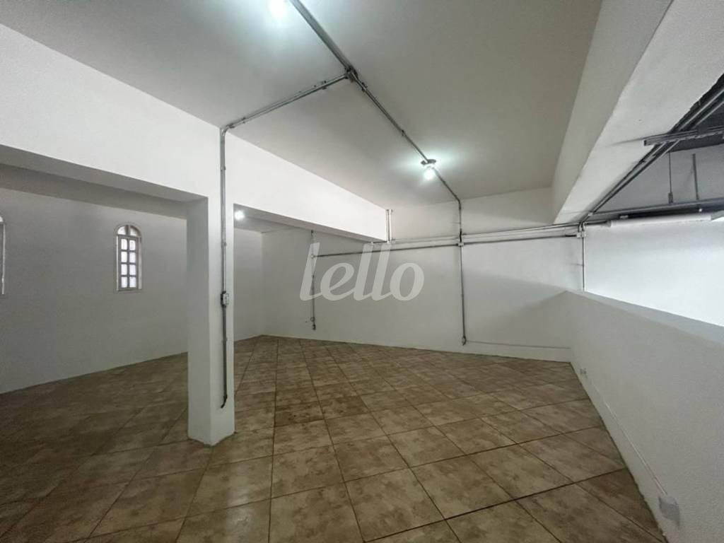 MEZANINO de Loja para alugar, Padrão com 256 m², e em Vila Tereza - São Bernardo do Campo