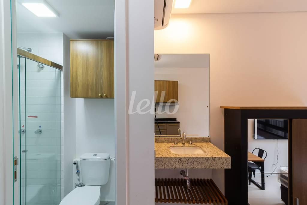 BANHEIRO de Apartamento à venda, Studio com 24 m², 1 quarto e em Perdizes - São Paulo