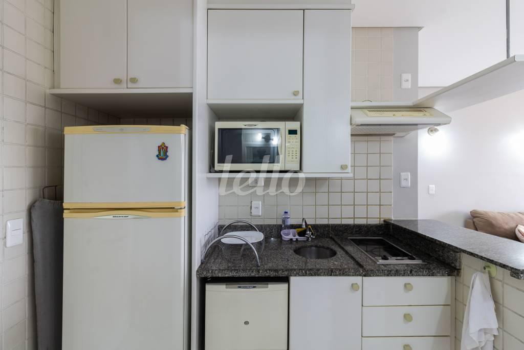 COZINHA de Apartamento à venda, Padrão com 28 m², 1 quarto e 1 vaga em Perdizes - São Paulo